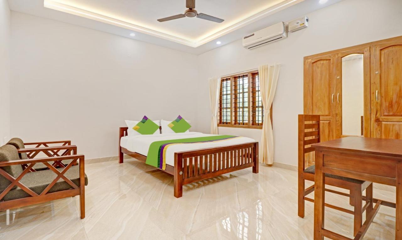 Itsy Hotels Palm Grove By D2V Kochi Buitenkant foto