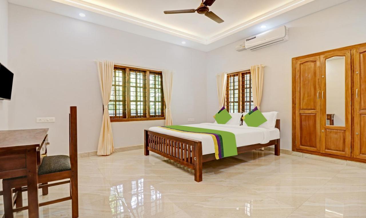 Itsy Hotels Palm Grove By D2V Kochi Buitenkant foto